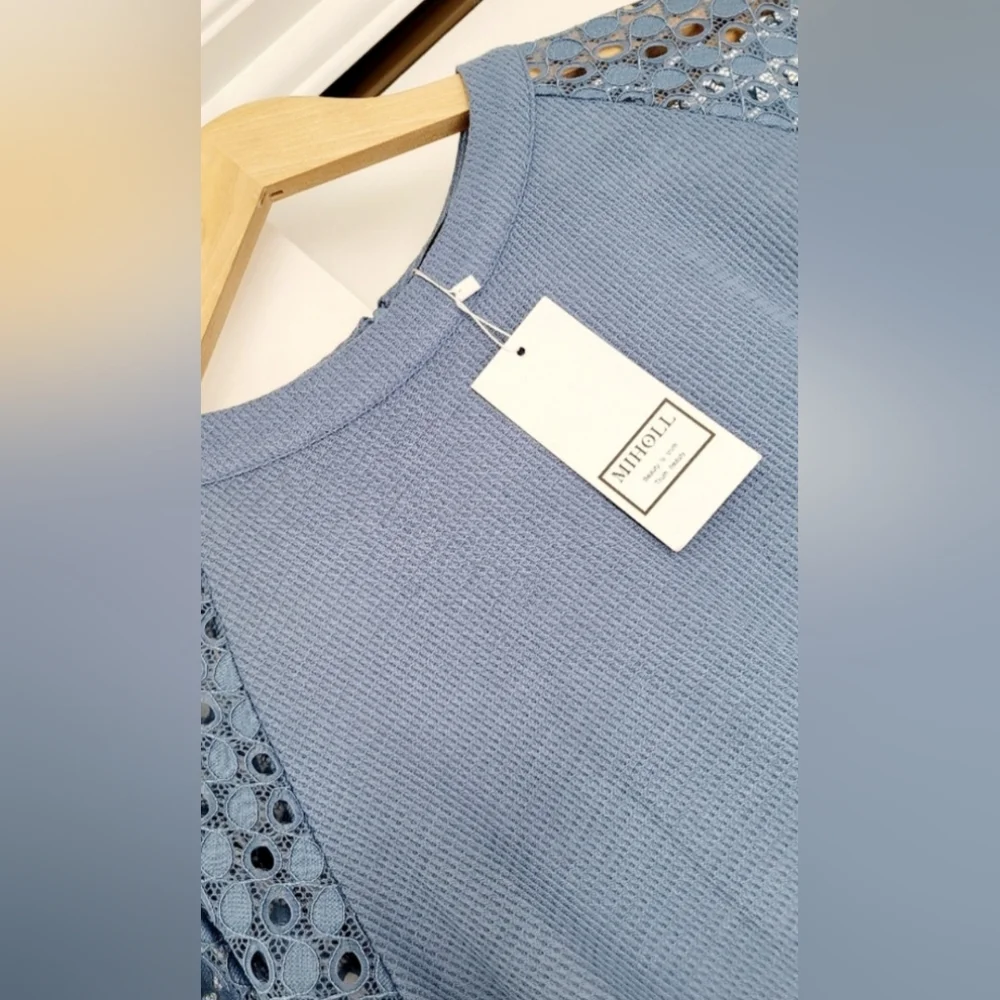 Miholl Women's Waffle Top Blouse Lace Balloon Sleeves Zip Back Blue XXL NWT